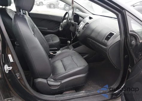 2015 Kia Forte Ex z USA, uszkodzony, nr VIN KNAFZ4A80F5307995